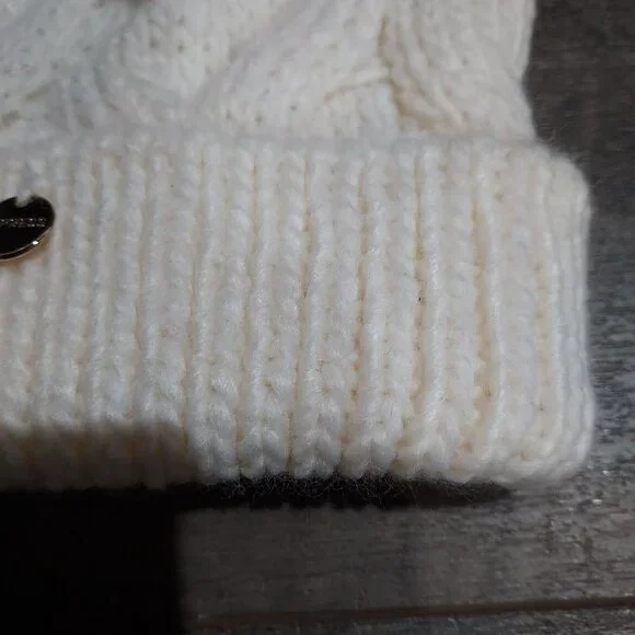 Express Fuzzy Pom Pom Beanie Cableknit Toboggan Hat  Cream New With Tags - Picture 4 of 11